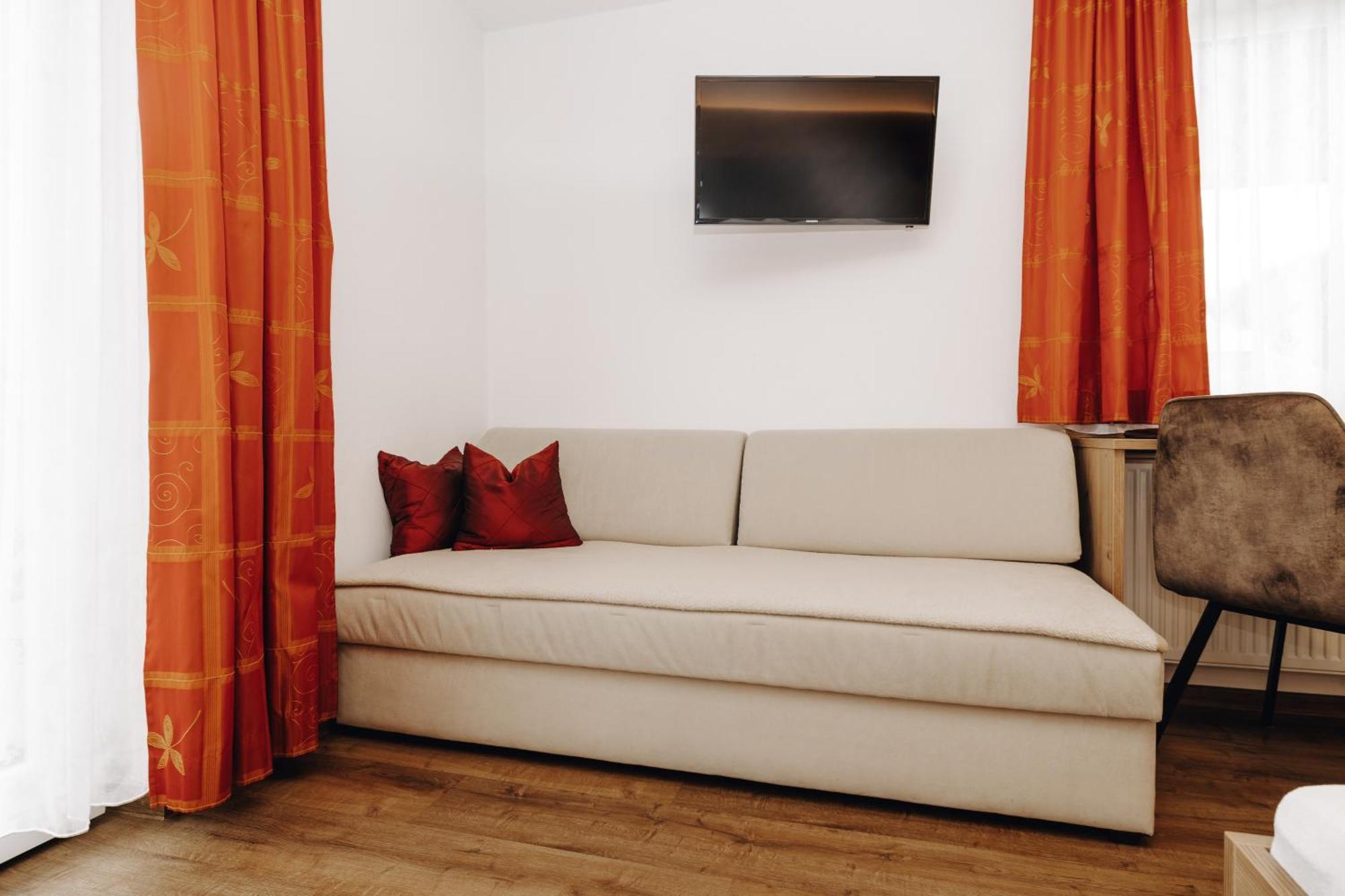 Hotel Garni Tannenhof Flachau Dış mekan fotoğraf