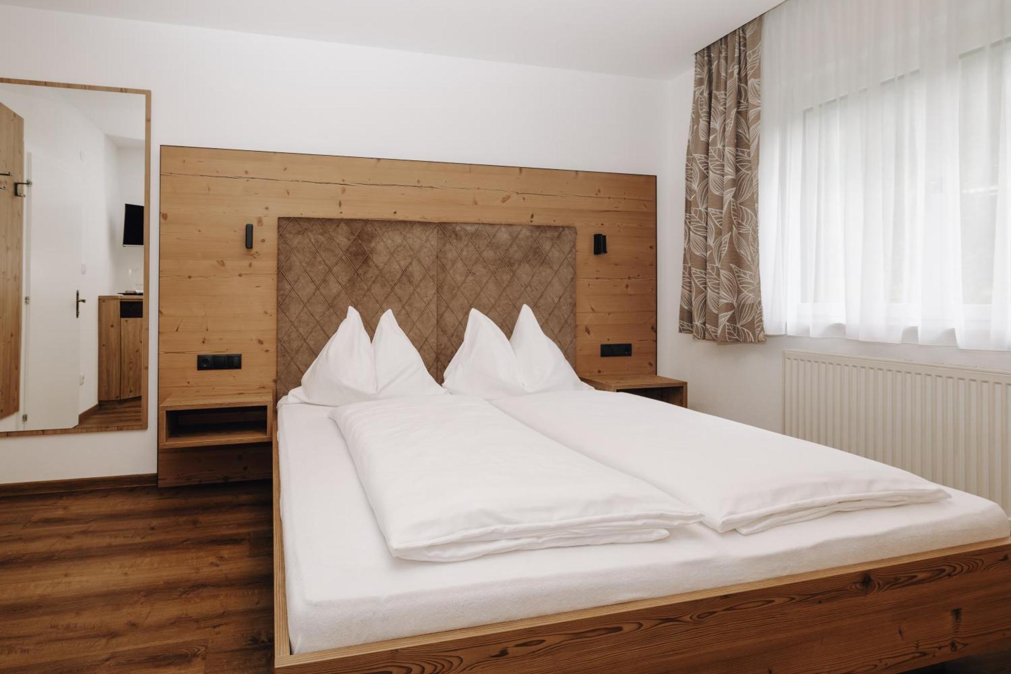 Hotel Garni Tannenhof Flachau Dış mekan fotoğraf